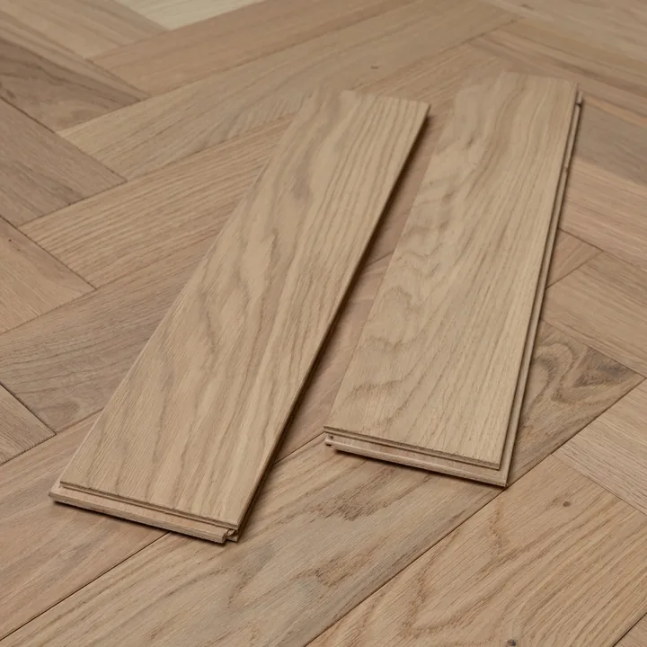 Invisible Lacquer Natural Oak Engineered Herringbone, 14mm x 90mm product image 1 | Wood Floors Online