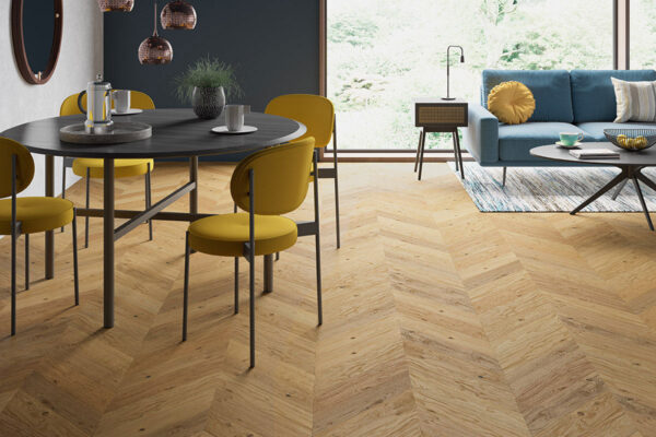 Galleria_Professional_Engineered_Select_Oak_Chevron_15mmx110mm_Natural_Brushed_and_Oiled_04_Trade_471da8c9-1bb0-452e-bb27-85de14008974