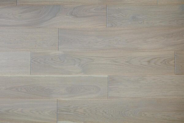 Home_Choice_Engineered_European_Oak_Flooring_Paloma_Grey_01_trade_fb1a064b-7c95-4556-aebd-3e58f2a20f73_2000x2000