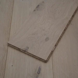 Engineered Oak 14/3 x 220 x 2200 | Invisible Finish Lac – YT-WF-OE14220HR - Image 4
