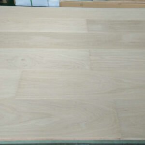Engineered Flooring 20/4 x 190 x 1900 | Multi-ply Unfinished - OE20494P - Image 1