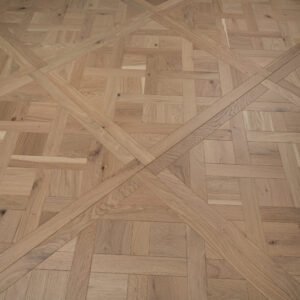 Engineered Wood Versatile 20/4 x 800 x 800 | Natural Wood | Brushed Invisible Lac – YT-WF-WV201 - Image 3
