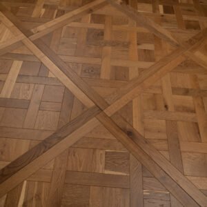 Engineered Wood Versatile 20/4 x 800 x 800 | Natural Wood | Brushed Smoked Lac – YT-WF-WV202 - Image 4